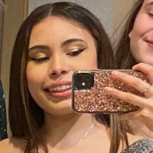 Meet your Posher, Araceli